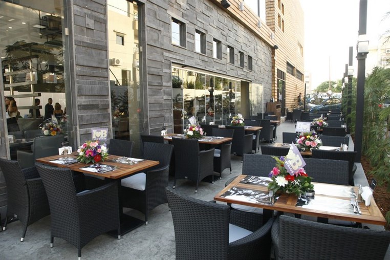 Opening of Republic in Jbeil